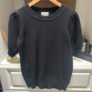 Black Short Sleeve Sweater